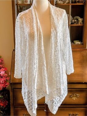 Bon Worth White Lace Open-Front Cardigan